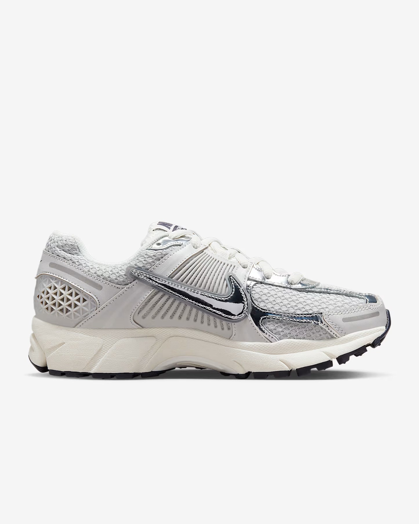 Nike Vomero Zoom 5 Chrome